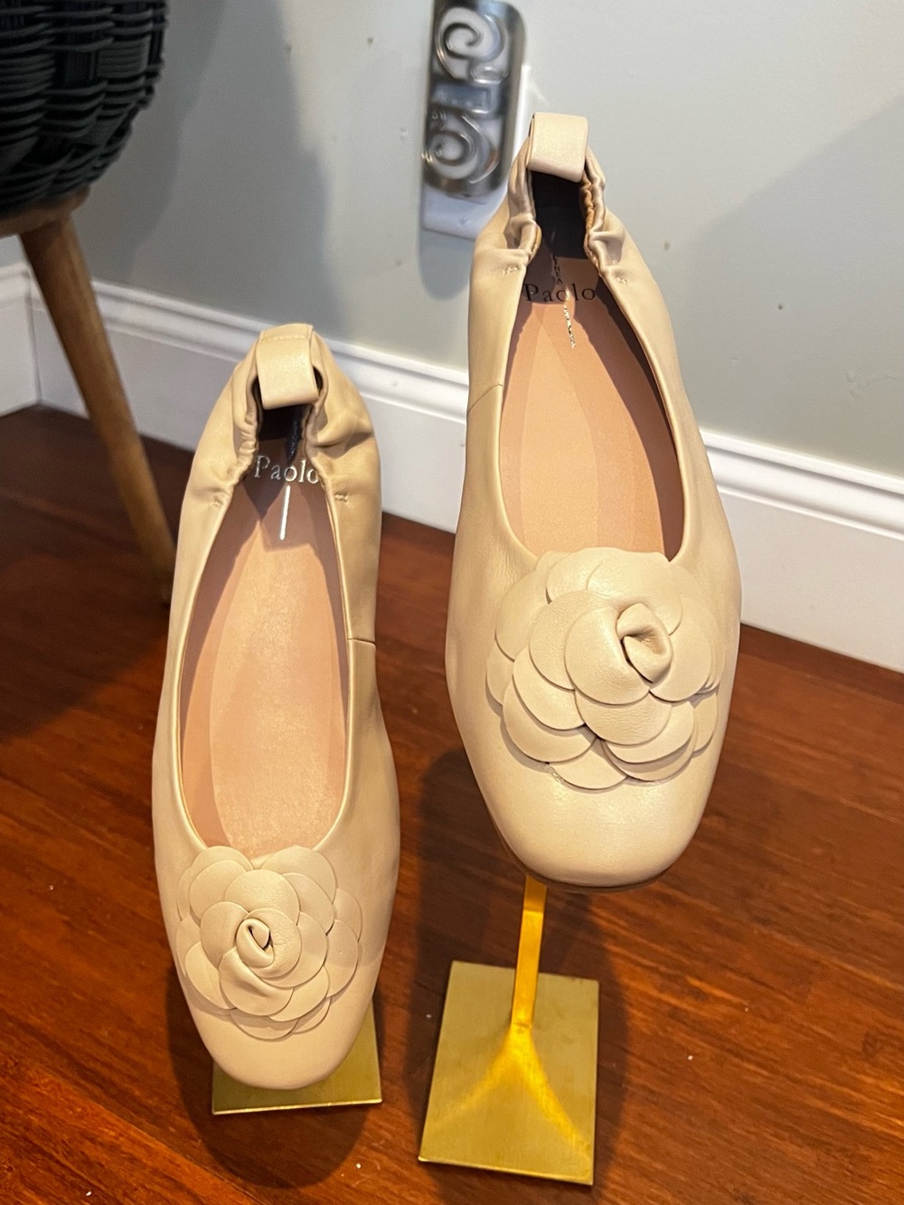 Paolo Cream Floral Appliqué Girls Ballet Flats